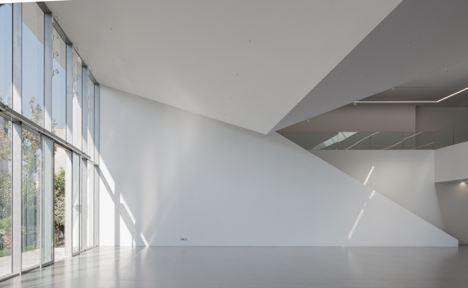 Tehranpars Showroom II