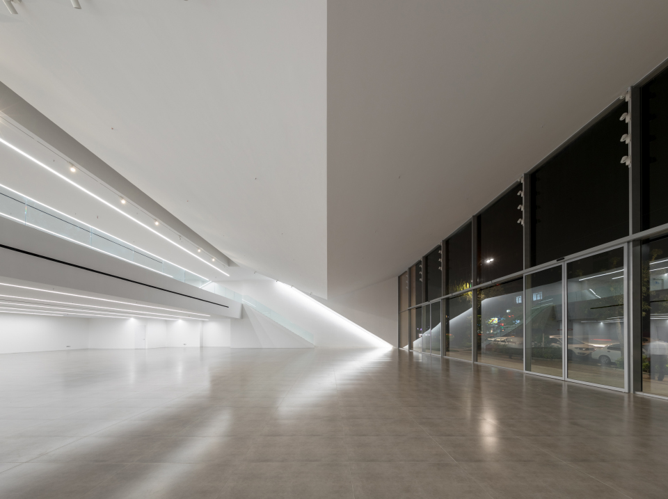 Tehranpars Showroom II